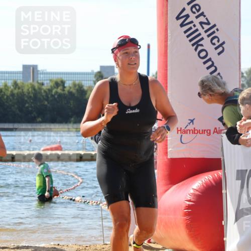 07.09.2025 - 19. Norderstedt Triathlon Luisa Fischer http://msf.ph/oto/8754869 07.09.2025 11:43:48 Schwimmen 261, 1213, 1224, 1387 meine-sportfotos.de