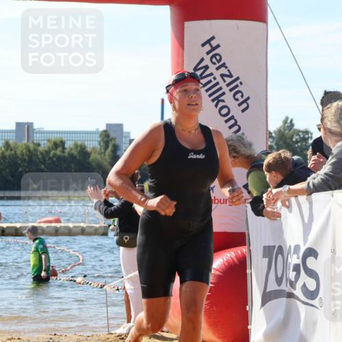 07.09.2025 - 19. Norderstedt Triathlon Luisa Fischer http://msf.ph/oto/8754872 07.09.2025 11:43:49 Schwimmen 261, 1213, 1224, 1387 meine-sportfotos.de