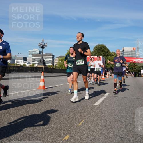 07.09.2025 - BARMER Alsterlauf Yannick Fuchs http://msf.ph/oto/8754929 07.09.2025 09:37:35 Laufen 5246, 5500, 5388, 6320 meine-sportfotos.de