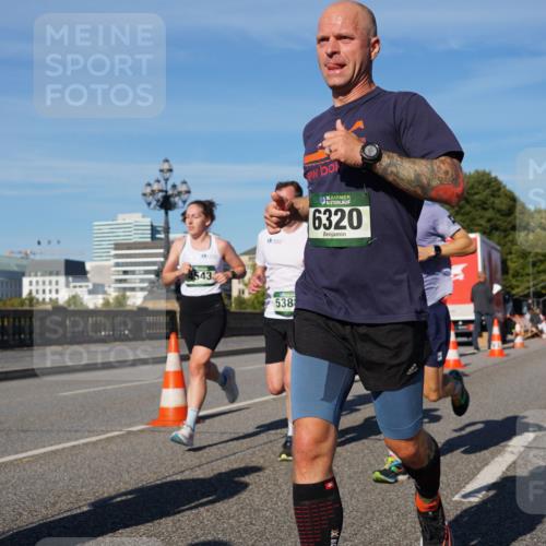 07.09.2025 - BARMER Alsterlauf Yannick Fuchs http://msf.ph/oto/8754978 07.09.2025 09:37:36 Laufen 4543, 538, 36, 6320 meine-sportfotos.de