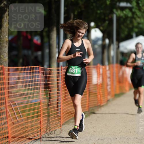 07.09.2025 - 19. Norderstedt Triathlon Michael Strokosch http://msf.ph/oto/8754989 07.09.2025 10:59:52 Laufen 61, 681, 683, 691 meine-sportfotos.de