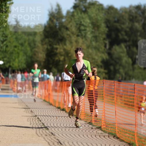 07.09.2025 - 19. Norderstedt Triathlon Michael Strokosch http://msf.ph/oto/8755015 07.09.2025 10:41:25 Laufen 655 meine-sportfotos.de
