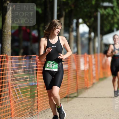 07.09.2025 - 19. Norderstedt Triathlon Michael Strokosch http://msf.ph/oto/8755022 07.09.2025 10:59:53 Laufen 61, 681, 683, 691 meine-sportfotos.de