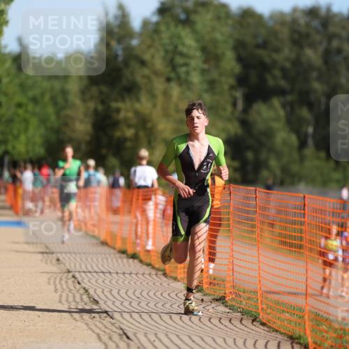 07.09.2025 - 19. Norderstedt Triathlon Michael Strokosch http://msf.ph/oto/8755048 07.09.2025 10:41:26 Laufen 655 meine-sportfotos.de