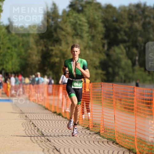 07.09.2025 - 19. Norderstedt Triathlon Michael Strokosch http://msf.ph/oto/8755202 07.09.2025 10:41:32 Laufen 655, 663 meine-sportfotos.de