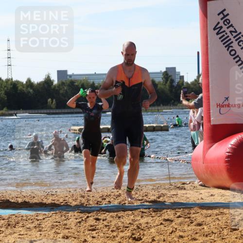 07.09.2025 - 19. Norderstedt Triathlon Luisa Fischer http://msf.ph/oto/8755288 07.09.2025 11:44:36 Schwimmen 695, 756, 1343, 1361, 1364, 1378 meine-sportfotos.de