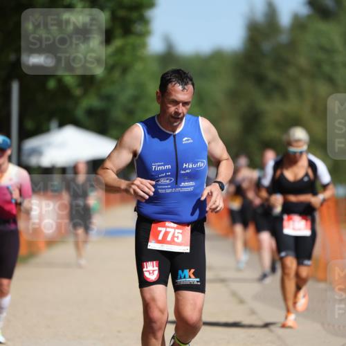 07.09.2025 - 19. Norderstedt Triathlon Michael Strokosch http://msf.ph/oto/8755289 07.09.2025 12:02:57 Laufen 186, 199, 775, 784, 1394 meine-sportfotos.de
