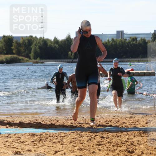 07.09.2025 - 19. Norderstedt Triathlon Luisa Fischer http://msf.ph/oto/8755362 07.09.2025 11:44:42 Schwimmen 207, 251, 292, 695, 756, 776, 1343, 1364 meine-sportfotos.de