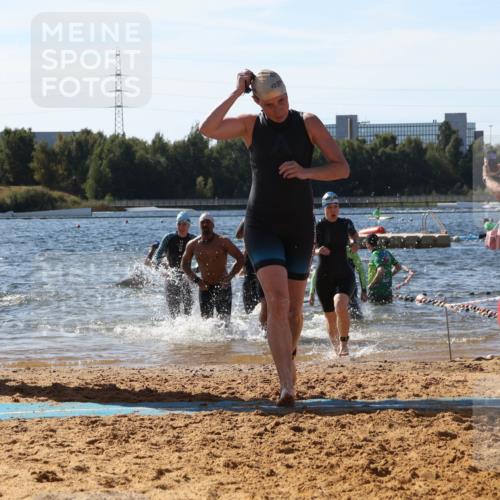 07.09.2025 - 19. Norderstedt Triathlon Luisa Fischer http://msf.ph/oto/8755367 07.09.2025 11:44:43 Schwimmen 207, 251, 292, 695, 756, 776, 1309, 1343, 1364 meine-sportfotos.de