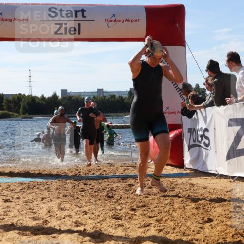 07.09.2025 - 19. Norderstedt Triathlon Luisa Fischer http://msf.ph/oto/8755408 07.09.2025 11:44:44 Schwimmen 207, 251, 292, 695, 756, 776, 1309, 1343, 1364 meine-sportfotos.de