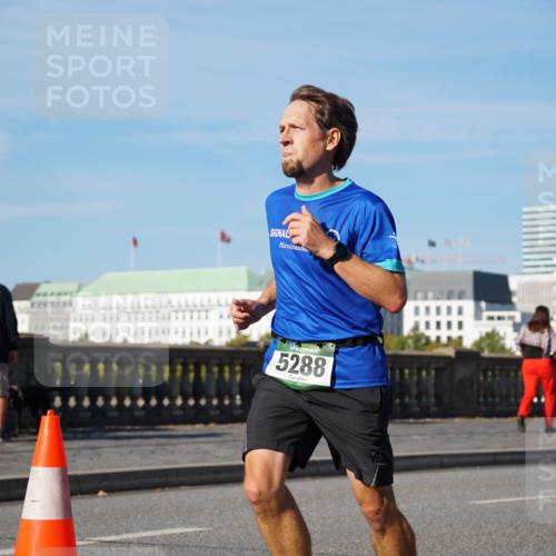 07.09.2025 - BARMER Alsterlauf Yannick Fuchs http://msf.ph/oto/8755409 07.09.2025 09:37:52 Laufen 5288 meine-sportfotos.de