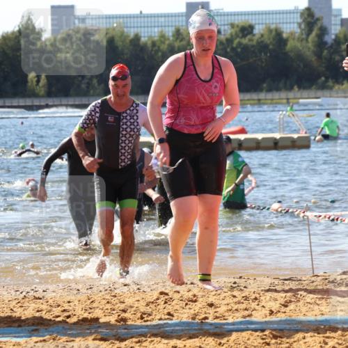 07.09.2025 - 19. Norderstedt Triathlon Luisa Fischer http://msf.ph/oto/8755670 07.09.2025 11:45:00 Schwimmen 292, 717, 728, 758, 852, 898, 1307, 1309 meine-sportfotos.de