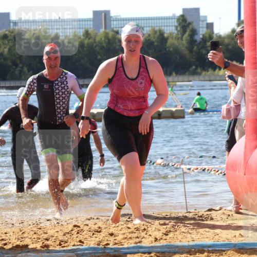 07.09.2025 - 19. Norderstedt Triathlon Luisa Fischer http://msf.ph/oto/8755675 07.09.2025 11:45:00 Schwimmen 292, 717, 728, 758, 852, 898, 1307, 1309 meine-sportfotos.de