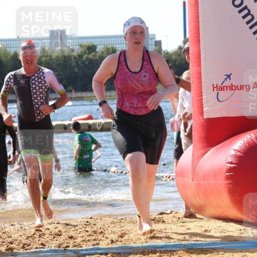 07.09.2025 - 19. Norderstedt Triathlon Luisa Fischer http://msf.ph/oto/8755684 07.09.2025 11:45:01 Schwimmen 717, 728, 758, 851, 852, 898, 1307, 1309 meine-sportfotos.de