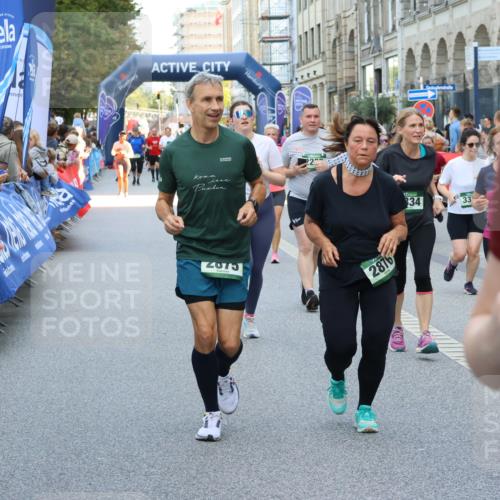 07.09.2025 - BARMER Alsterlauf Strokosch-Dieckow http://msf.ph/oto/8755686 07.09.2025 10:14:04 Ziel 2129, 2166, 2225, 2232, 2442, 2712, 2873, 2929, 2930, 3929, 4108, 4213, 4364, 4422, 4489, 4553, 5062, 5795, 6145, 6165, 6312, 6337, 8101, 8120, 8257 meine-sportfotos.de