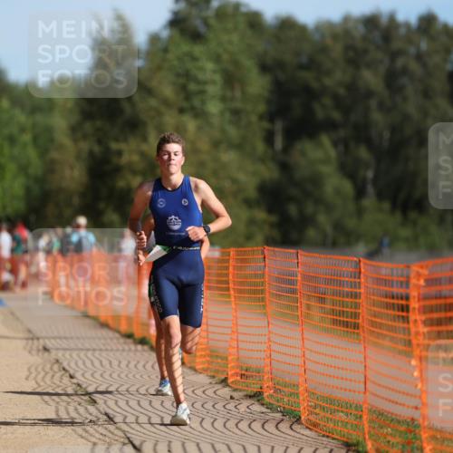 07.09.2025 - 19. Norderstedt Triathlon Michael Strokosch http://msf.ph/oto/8755696 07.09.2025 10:41:45 Laufen 657, 673, 1132, 1148 meine-sportfotos.de