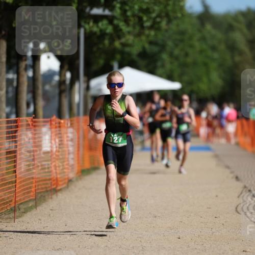 07.09.2025 - 19. Norderstedt Triathlon Michael Strokosch http://msf.ph/oto/8755724 07.09.2025 11:00:41 Laufen 127 meine-sportfotos.de