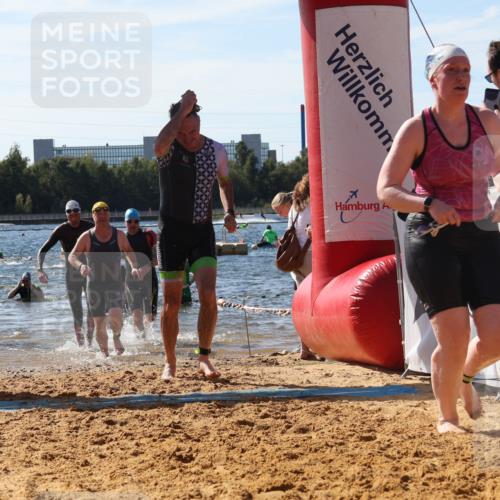 07.09.2025 - 19. Norderstedt Triathlon Luisa Fischer http://msf.ph/oto/8755725 07.09.2025 11:45:03 Schwimmen 697, 717, 728, 758, 851, 852, 898, 1237, 1307 meine-sportfotos.de