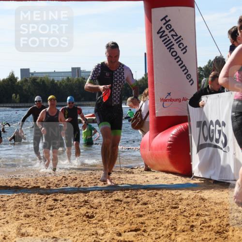 07.09.2025 - 19. Norderstedt Triathlon Luisa Fischer http://msf.ph/oto/8755733 07.09.2025 11:45:03 Schwimmen 697, 717, 728, 758, 851, 852, 898, 1237, 1307 meine-sportfotos.de