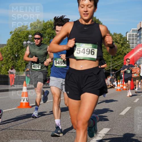 07.09.2025 - BARMER Alsterlauf Yannick Fuchs http://msf.ph/oto/8755773 07.09.2025 09:38:01 Laufen 8255, 4076, 5495, 5496, 2369, 2745, 4589, 4885 meine-sportfotos.de