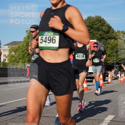 07.09.2025 - BARMER Alsterlauf Yannick Fuchs http://msf.ph/oto/8755792 07.09.2025 09:38:02 Laufen 8255, 407, 5496, 4030, 5773, 2869, 4575, 2745 meine-sportfotos.de