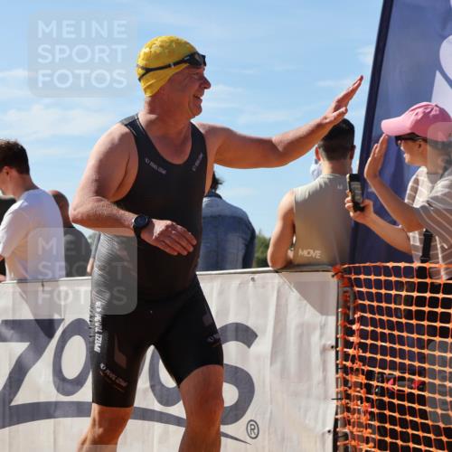 07.09.2025 - 19. Norderstedt Triathlon Luisa Fischer http://msf.ph/oto/8755836 07.09.2025 11:45:08 Schwimmen 282, 697, 717, 851, 852, 898, 1237, 1307 meine-sportfotos.de