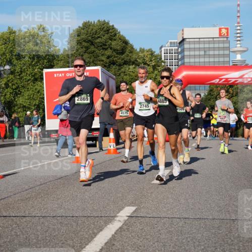 07.09.2025 - BARMER Alsterlauf Yannick Fuchs http://msf.ph/oto/8755950 07.09.2025 09:38:04 Laufen 2869, 4885, 2745, 4569, 4575, 6113, 4951, 83551 meine-sportfotos.de