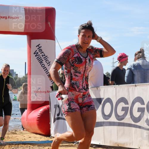 07.09.2025 - 19. Norderstedt Triathlon Luisa Fischer http://msf.ph/oto/8755952 07.09.2025 11:45:17 Schwimmen 195, 282, 697, 761, 851, 1237, 1307 meine-sportfotos.de