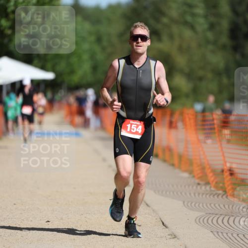 07.09.2025 - 19. Norderstedt Triathlon Michael Strokosch http://msf.ph/oto/8755965 07.09.2025 12:03:23 Laufen 154 meine-sportfotos.de
