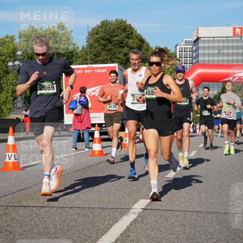 07.09.2025 - BARMER Alsterlauf Yannick Fuchs http://msf.ph/oto/8756011 07.09.2025 09:38:05 Laufen 2869, 4575, 2, 488, 69, 6113, 4951, 8355 meine-sportfotos.de