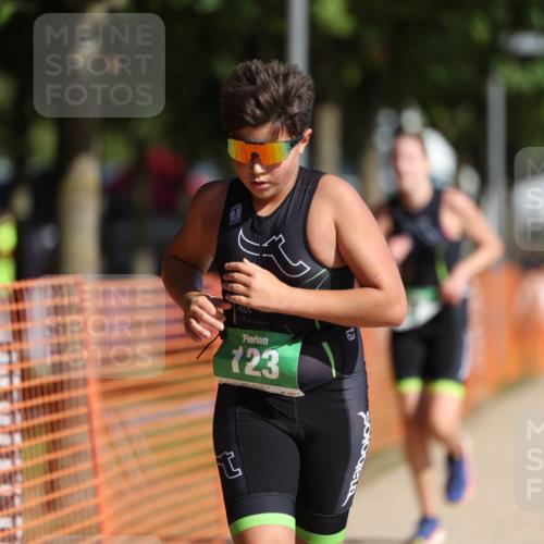 07.09.2025 - 19. Norderstedt Triathlon Michael Strokosch http://msf.ph/oto/8756013 07.09.2025 11:00:51 Laufen 62, 123, 635 meine-sportfotos.de