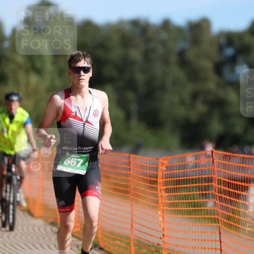 07.09.2025 - 19. Norderstedt Triathlon Michael Strokosch http://msf.ph/oto/8756025 07.09.2025 10:42:02 Laufen 667 meine-sportfotos.de