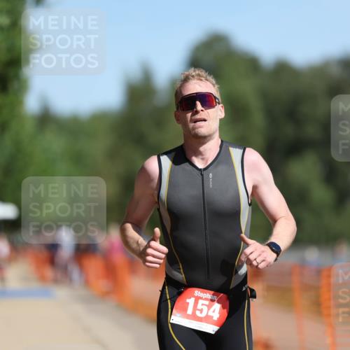 07.09.2025 - 19. Norderstedt Triathlon Michael Strokosch http://msf.ph/oto/8756055 07.09.2025 12:03:25 Laufen 154 meine-sportfotos.de