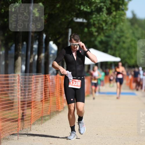 07.09.2025 - 19. Norderstedt Triathlon Michael Strokosch http://msf.ph/oto/8756097 07.09.2025 12:03:32 Laufen 1320 meine-sportfotos.de