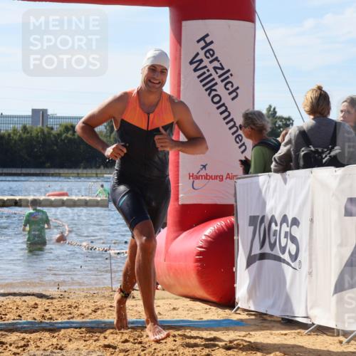07.09.2025 - 19. Norderstedt Triathlon Luisa Fischer http://msf.ph/oto/8756135 07.09.2025 11:45:36 Schwimmen 210, 696, 850 meine-sportfotos.de