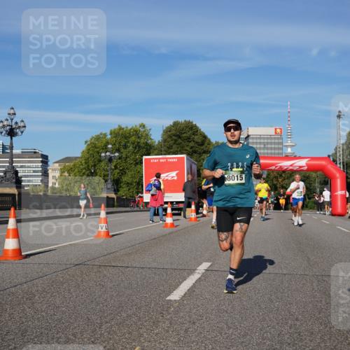 07.09.2025 - BARMER Alsterlauf Yannick Fuchs http://msf.ph/oto/8756246 07.09.2025 09:38:10 Laufen 202, 8015 meine-sportfotos.de