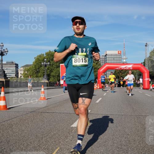 07.09.2025 - BARMER Alsterlauf Yannick Fuchs http://msf.ph/oto/8756256 07.09.2025 09:38:10 Laufen 2025, 8015, 8442 meine-sportfotos.de