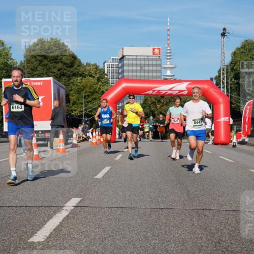 07.09.2025 - BARMER Alsterlauf Yannick Fuchs http://msf.ph/oto/8756284 07.09.2025 09:38:11 Laufen 6163, 3627, 4825, 8442 meine-sportfotos.de