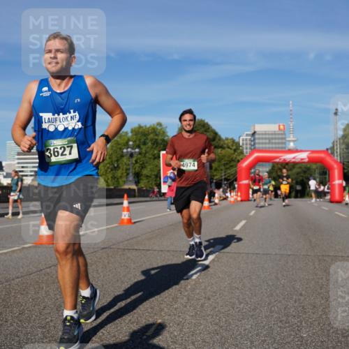07.09.2025 - BARMER Alsterlauf Yannick Fuchs http://msf.ph/oto/8756473 07.09.2025 09:38:16 Laufen 3627, 4974 meine-sportfotos.de