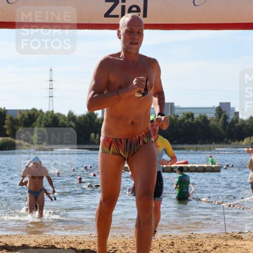 07.09.2025 - 19. Norderstedt Triathlon Luisa Fischer http://msf.ph/oto/8756495 07.09.2025 11:46:08 Schwimmen 182, 213, 715, 780, 1247, 1329 meine-sportfotos.de