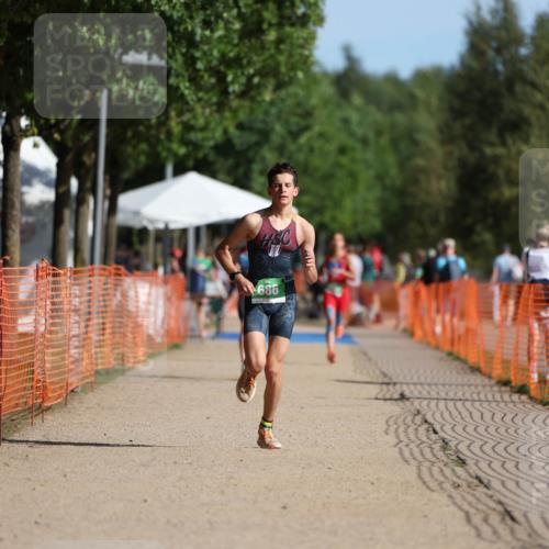07.09.2025 - 19. Norderstedt Triathlon Michael Strokosch http://msf.ph/oto/8756496 07.09.2025 10:42:27 Laufen 652, 686 meine-sportfotos.de
