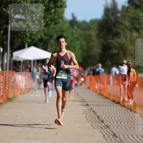 07.09.2025 - 19. Norderstedt Triathlon Michael Strokosch http://msf.ph/oto/8756529 07.09.2025 10:42:28 Laufen 652, 686 meine-sportfotos.de