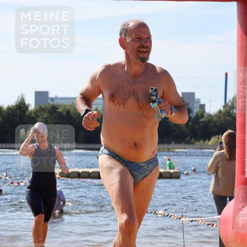 07.09.2025 - 19. Norderstedt Triathlon Luisa Fischer http://msf.ph/oto/8756570 07.09.2025 11:46:14 Schwimmen 169, 182, 213, 715, 1247, 1329 meine-sportfotos.de
