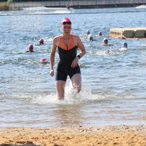 07.09.2025 - 19. Norderstedt Triathlon Luisa Fischer http://msf.ph/oto/8756803 07.09.2025 11:46:35 Schwimmen 244, 258, 724, 737, 1251 meine-sportfotos.de