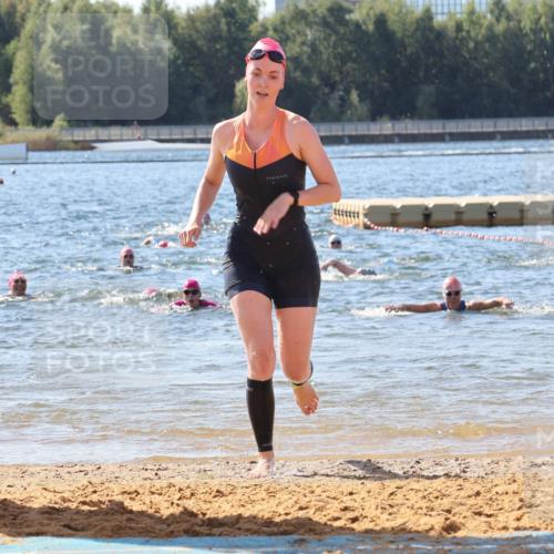 07.09.2025 - 19. Norderstedt Triathlon Luisa Fischer http://msf.ph/oto/8756862 07.09.2025 11:46:38 Schwimmen 244, 258, 724, 737, 1251 meine-sportfotos.de