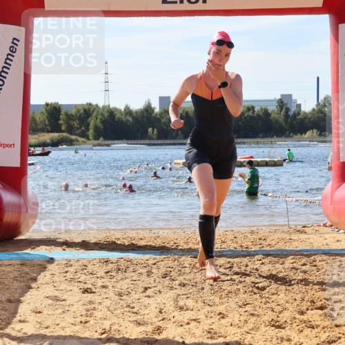 07.09.2025 - 19. Norderstedt Triathlon Luisa Fischer http://msf.ph/oto/8756929 07.09.2025 11:46:41 Schwimmen 244, 724, 1251 meine-sportfotos.de