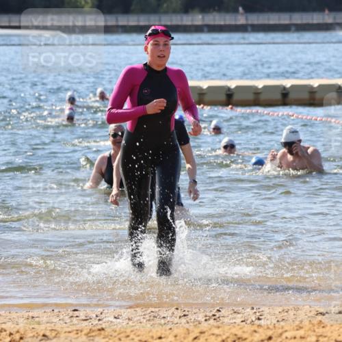 07.09.2025 - 19. Norderstedt Triathlon Luisa Fischer http://msf.ph/oto/8756998 07.09.2025 11:46:55 Schwimmen 1248, 1382 meine-sportfotos.de