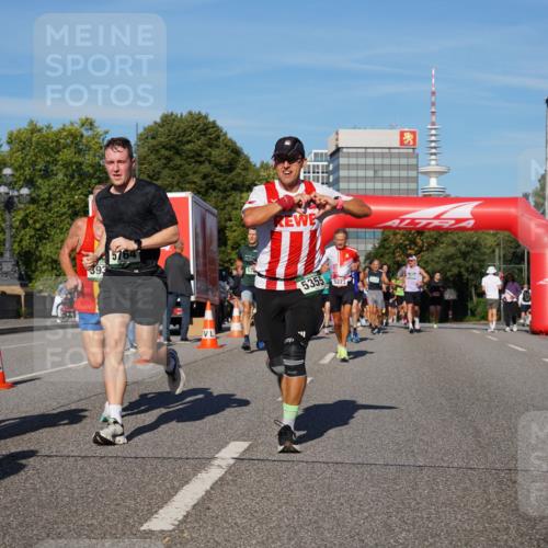 07.09.2025 - BARMER Alsterlauf Yannick Fuchs http://msf.ph/oto/8757114 07.09.2025 09:38:43 Laufen 2601, 5355, 5373 meine-sportfotos.de