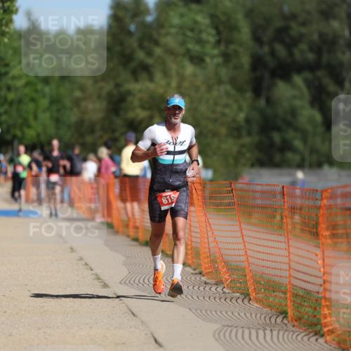 07.09.2025 - 19. Norderstedt Triathlon Michael Strokosch http://msf.ph/oto/8757187 07.09.2025 12:04:26 Laufen 191, 303, 736, 819 meine-sportfotos.de