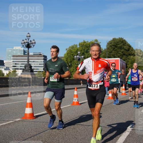 07.09.2025 - BARMER Alsterlauf Yannick Fuchs http://msf.ph/oto/8757292 07.09.2025 09:38:47 Laufen 153, 32, 15373, 3874, 2258, 2201, 722, 5798, 316 meine-sportfotos.de